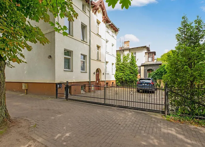 Parkowa 33a2- Przy Plazy Z Parkingiem By Lion Apartment